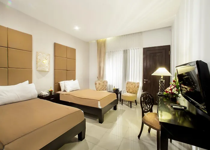 The Radiant Hotel 3*