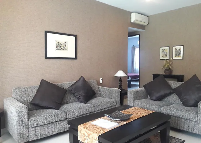 Hotel The Radiant 3*