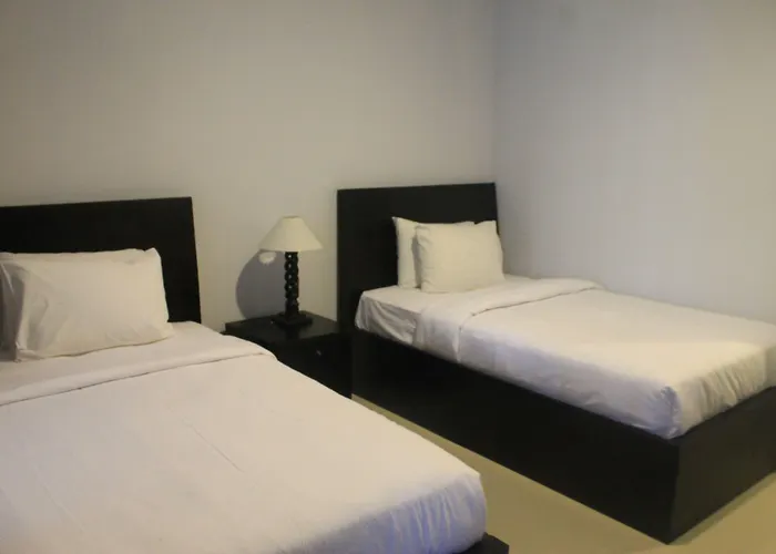 The Radiant Hotel 3*