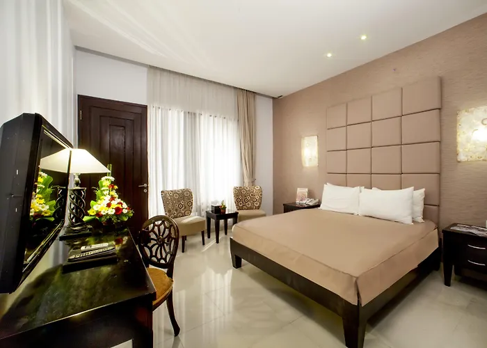 Hotel The Radiant