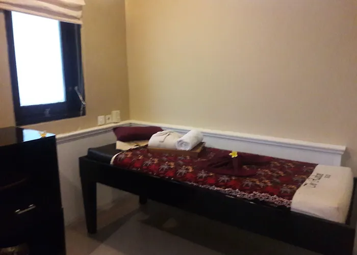 Hotel The Radiant Tuban