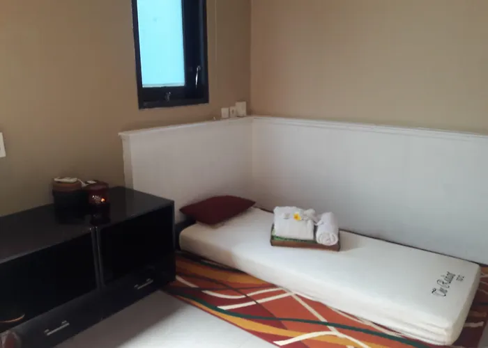Hotel The Radiant